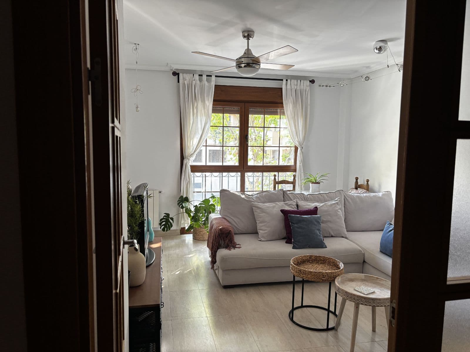 Habitación en Madrid, piso precioso y luminoso | Gastos incluidos